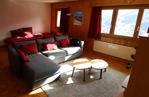 St. Luc Apartment | Exterior: Spacious apartment for 5 people, located in the center of the village, -Interior: approx.