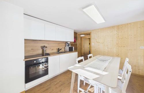 Randa Apartment | Family Apartment near Zermatt with Stunning Views
