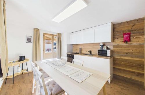 Randa Apartment | Family Apartment near Zermatt with Stunning Views