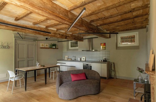 Cherasco Apartment | Farmhouse among hazelnut groves in the Langhe