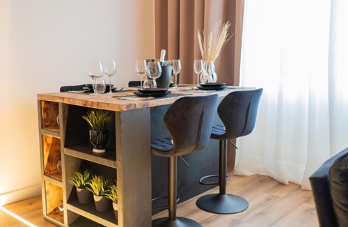 Capriano del Colle Apartment | Fenili Belasi - appartamento con giardino a 5min da Brescia