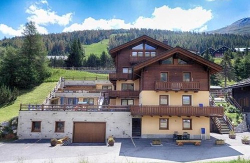 Teola Apartment | Flat Li Reza - Baita Cusini with mountain view, wellness area and Wi-Fi