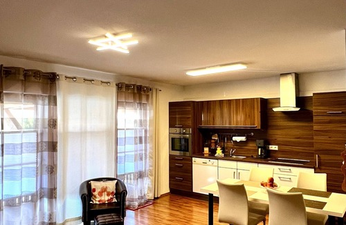 Bermatingen Apartment | Fully equipped vacation apartment 5km from Lake Constance in a rural location