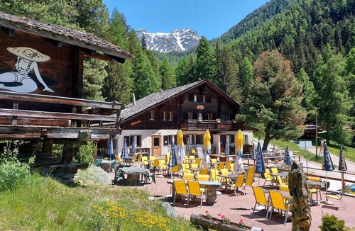 Saint-Luc Hotel | Gîte du Prilet