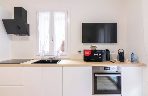 Bollate Apartment | GINO SUITES - Two-room apartment Second Floor Luxury - Apt close to Rho Fiera and Milan