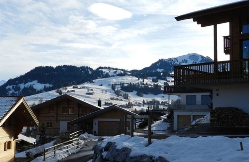 Zweisimmen Apartment | Gletscherblick, Chalet Appartement/Fewo, Dusche oder Bad, WC 10-Bettwohnung by Interhome