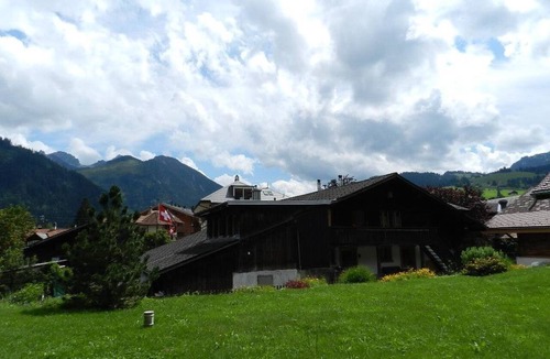 Zweisimmen Apartment | Gletscherhorn II (Tapia) Appartement/Fewo, Dusche oder Bad, WC 2-Bettwohnung by Interhome