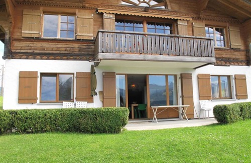 Schoenried Apartment | Grüenbüelti Appartement/Fewo, Dusche oder Bad, WC 6-Bettwohnung by Interhome