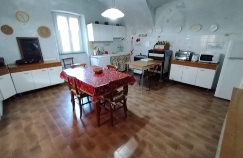 Trisobbio House | Grandparents' house, Trisobbio, simple and practical vacation home
