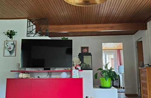 Pfaefers Dorf House | Grosses Doppelzimmer in Privathaus