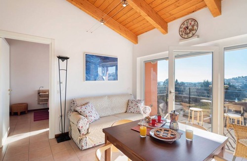 San Fermo della Battaglia Apartment | GuestHost - Brand new and bright apartment with all amenities