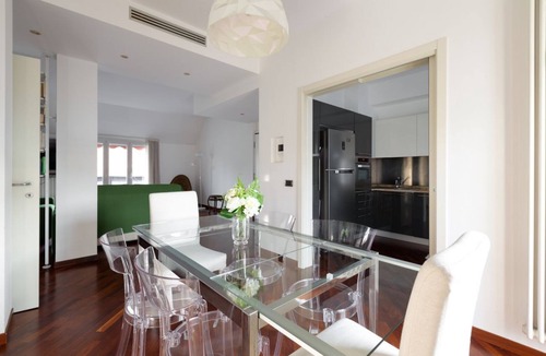 Maggiolina Apartment | GuestHost - Comfortable apartment located on the third floor of a building with a lift (NOT suitable for disabled people). There are steps at the entranceIn 100m2 of space, it comfortably accommodates 4 people with two double bedrooms.The property is loc