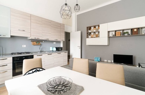 Certosa Apartment | GuestHost - Modern & Cozy Apartment in Milan x4