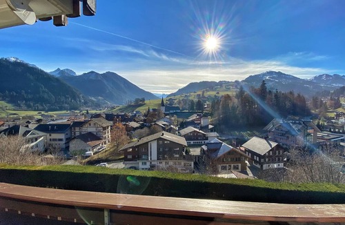 Zweisimmen Apartment | Hübeli (Streit) Appartement/Fewo, Dusche und Bad, WC 6-Bettwohnung by Interhome
