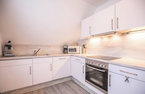 Busum Apartment | Haus im Törn 3. beautiful apartment in a good location - with balcony!