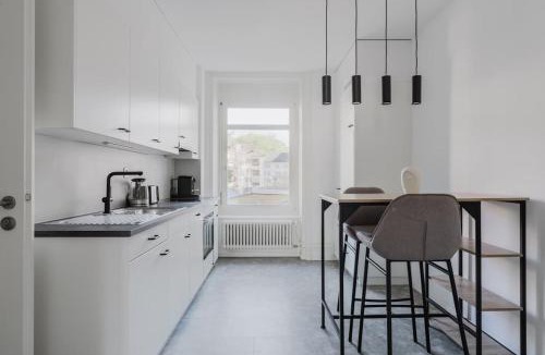 Hard Apartment | Hazel Suite · Kreis 4