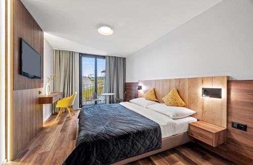 Granges-Paccot Hotel | Hine Adon Fribourg Nord Self checkin