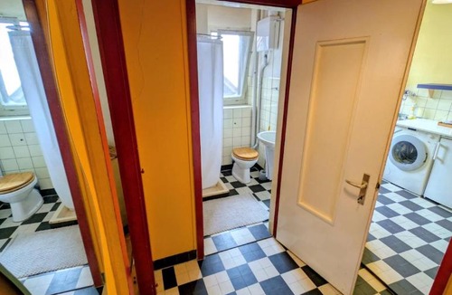 Valangin Apartment | Historic Valangin Apartment - 10 min Neuchâtel