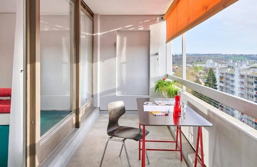 Bumpliz Apartment | Hochhaus Fellergut - Stiftung Ferien im Baudenkmal by Interhome