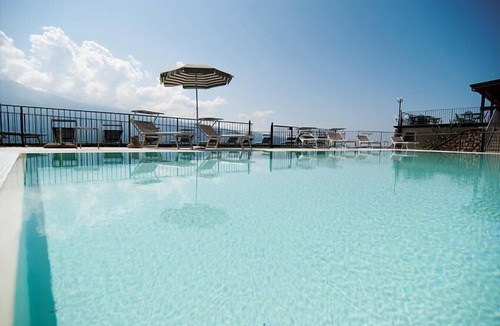 Oldesio Apartment | Holiday apartment Tignale for 1 - 6 persons with 2 bedrooms - Holiday apartment