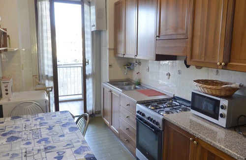 Arona Apartment | Holiday apartment with a view of Lake Maggiore