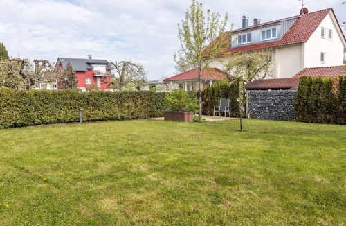 Radolfzell am Bodensee Apartment | Holiday Apartment "Wiesenblick" with Private Terrace, Shared Garden & Wi-Fi