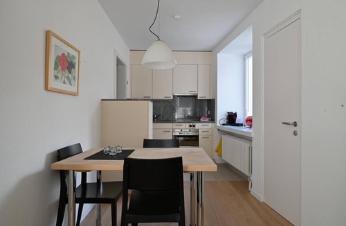 Samedan Apartment | Holiday flat "Crasta 4" with WLAN