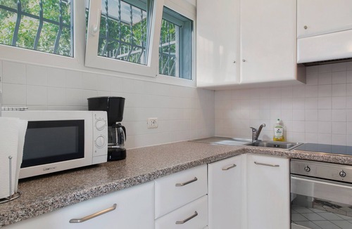 Brezzo di Bedero House | Holiday Home 'Belvedere36' with Lake View, Garage, E-Bikes & Air Conditioning