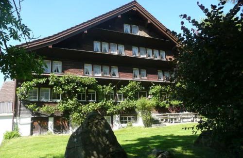Hemberg House | Holiday Home Frohheim by Interhome