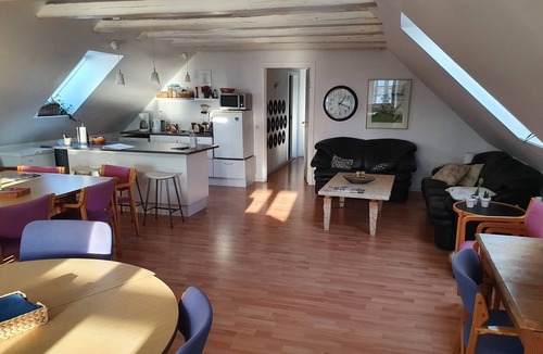 Dronninglund Bed & Breakfast | Holtegaard Bed & Breakfast
