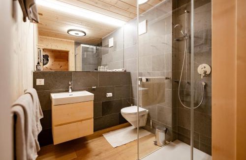 Steinen Apartment | Holz100 Ferienwohnung