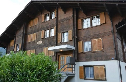 Zweisimmen Apartment | Homerez - Apartment in Zweisimmen