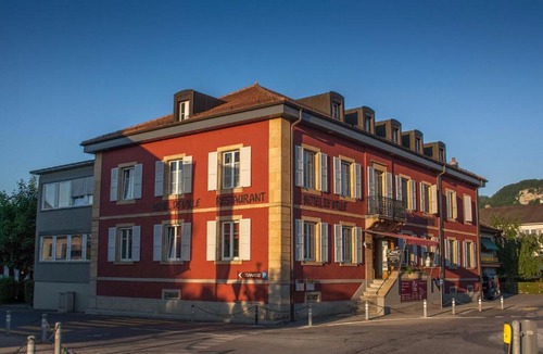 Yvonand Hotel | Hotel de ville d'Yvonand