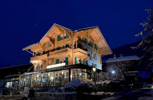Zweisimmen Hotel | Hotel Post Vista