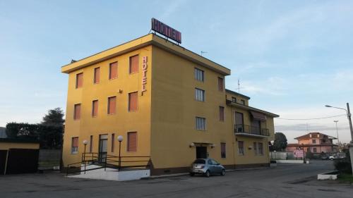 Arluno Hotel | Hotel Rosy
