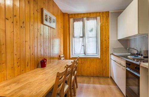 Sundlauenen Apartment | Hotel Sterne - Family suite with Balcony