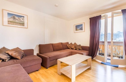 Sundlauenen Apartment | Hotel Sterne - Family suite with Balcony