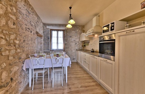 Oldesio Apartment | Il Grano by Theater Home, with beautiful lake view
