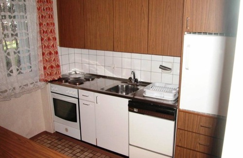 Davos-Dorf Apartment | Kesch 1 Appartement/Fewo, Dusche oder Bad, WC 4½-Zimmerwohnung by Interhome