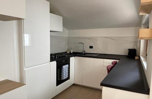 Brebbia Apartment | Kibilu 1 Bedroom Apt with Pool WiFi & AirCo Lake Maggiore