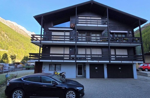 Saas Grund Apartment | Kristall F Appartement/Fewo Wohnung F by Interhome