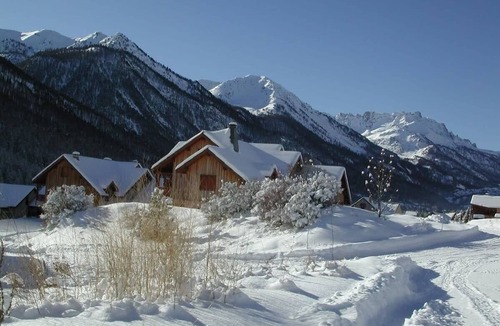 Nevache Apartment | L'Echaillon - Renoncule