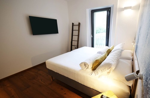 Somma Lombardo Bed & Breakfast | La Casa nel Bosco