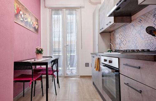 Aggregazione Rionale 9 House | La Casetta di G&G Varese – Cozy Apartment near City Center and Stations