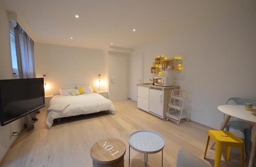 Preverenges House | La Chambre #11