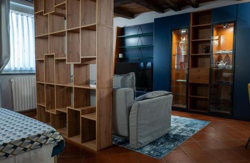 Oltretorrente Apartment | La Rocchetta - in centro storico Parma