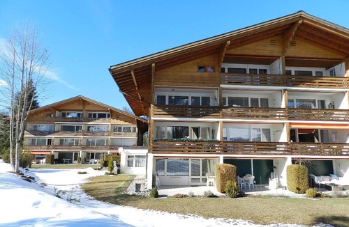 Gstaad Apartment | La Sarine 20 Appartement/Fewo, Dusche oder Bad, WC 4-Bettwohnung by Interhome