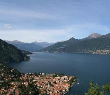 Acquaseria Apartment | Lake View Apartment Golden Triangle
