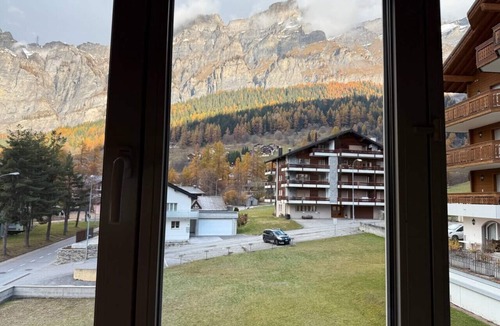 Leukerbad Apartment | Large 1 bedroom - free parking - dream views-