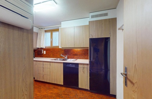 Samedan Apartment | Large 4½-room appartment (122m²) on the ground floor in a quiet location, direct